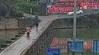 New Driver crashes car into River 10 mins after passing the Driving test while texting his mates