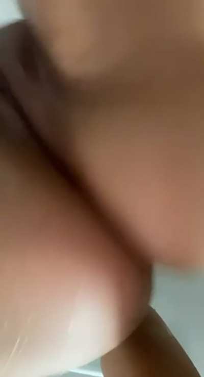 Fresh out the shower jiggle