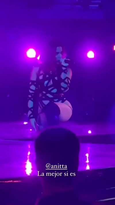 Anitta LOS40<wbr>Music<wbr>Award