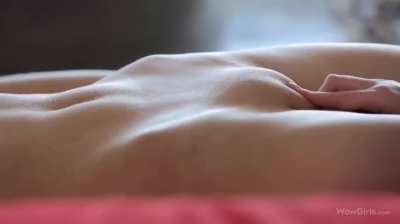 Fingering Lesbian Pussy