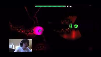Npesta’s reaction to beating the extreme demon Kenos in Geometry Dash