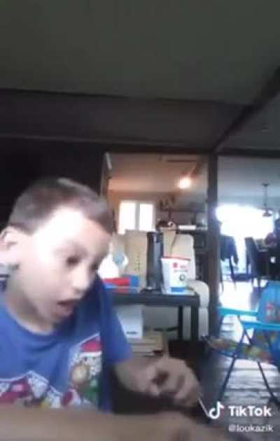 me when I listen to wlr