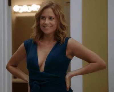 Jenna Fischer is the best milf