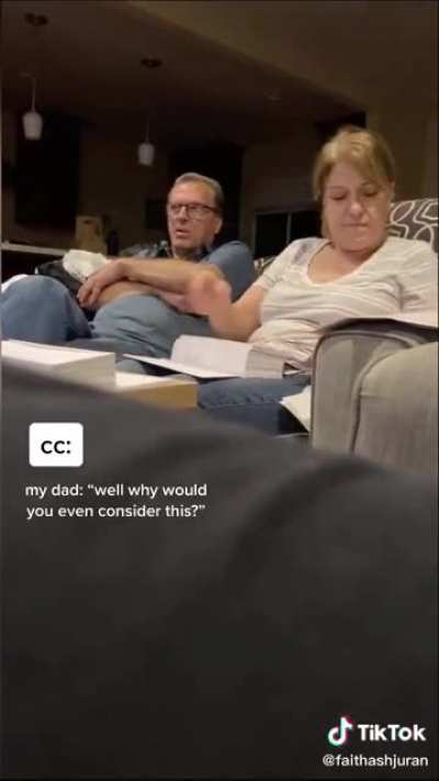 Daughter has conversation with her maga parents