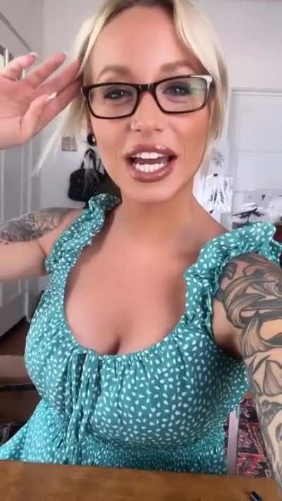 Do you know a word of what she said? Me neither.