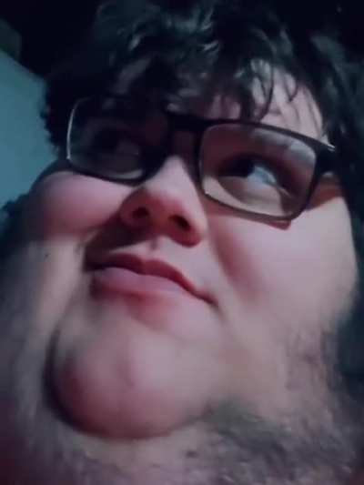 Bro has 7 jowls