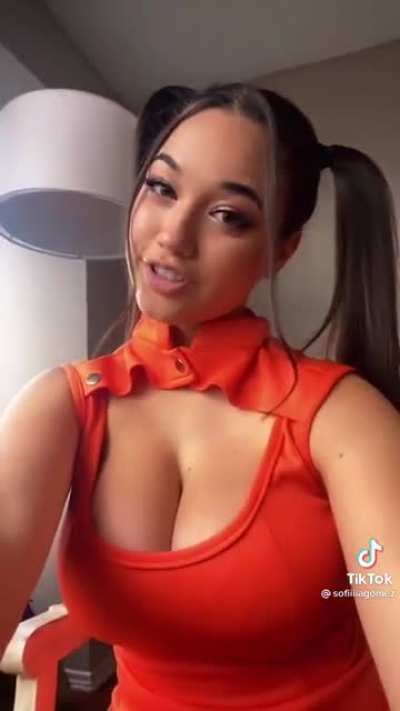 Gorgeous tits and face 😍🤤