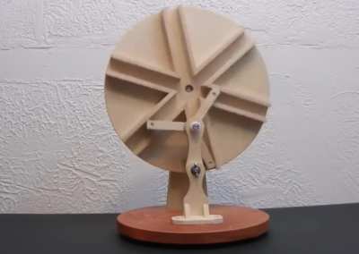 3 rotating points through 3 rotating paths. Kinda neat mechanism