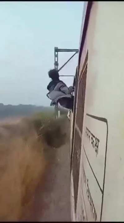 Bro woke up and remembered the dream where he was the main character on a train roof