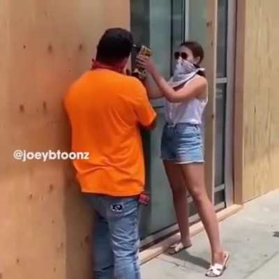 LOL