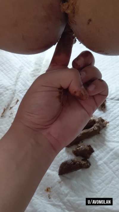 [F] boyfriend is down and dirty with my poop
