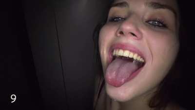 Teen Gloryhole Goddess!