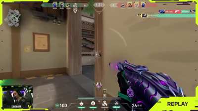 Jamppi clutches the round with a post death shock dart!