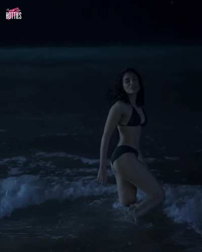 Sobhita Dhulipala Just Another No good Phat Ass Cunt All she has to do is show her Fat Kabooz to get the Roles.
