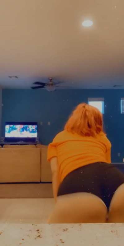 🍑👅