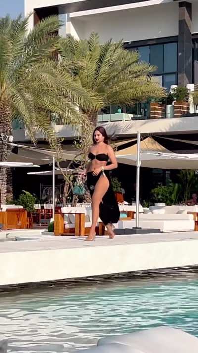 Tanya Hope [new]
