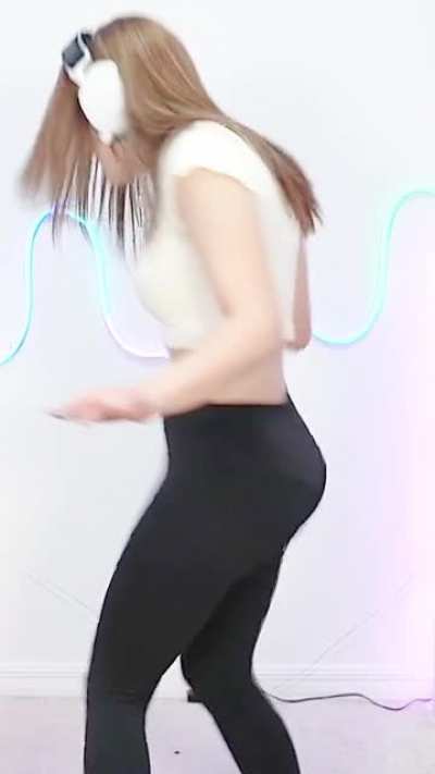 😋🍑😘