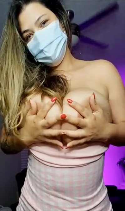 Good morning boys 😘 (oc)