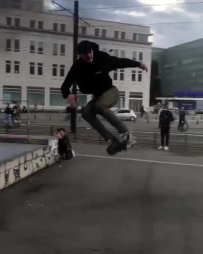 HMRB While I 540 into a revolution