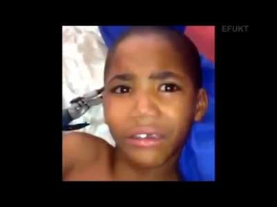 This kid needs some privacy lol