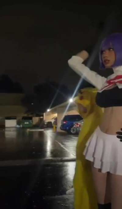 Go pikachu