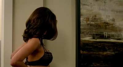 Alana De La Garza