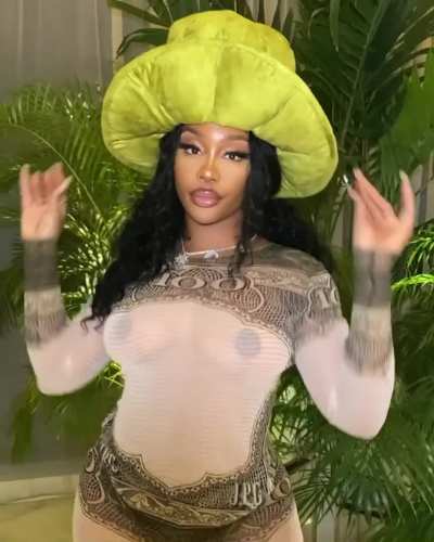goddamn sza!
