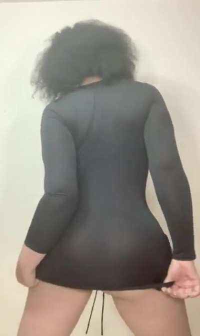 🍸