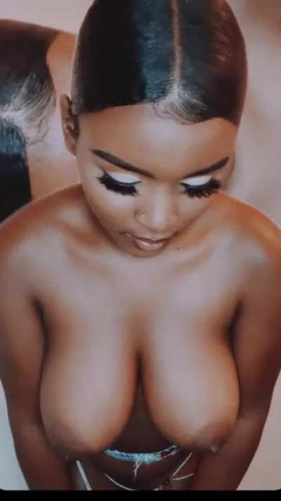 Empress of Nudity (@Emp<wbr>ress_<wbr>of_nu<wbr>dityy<wbr>)