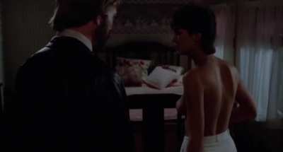 Jamie Lee Curtis plot in Love Letters (1983)