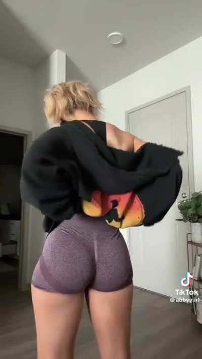 Thick as booty🥩