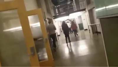 This guy knows people can donate in the stream and make whatever audio file they want play, but still he goes into an art gallery and gets arrested