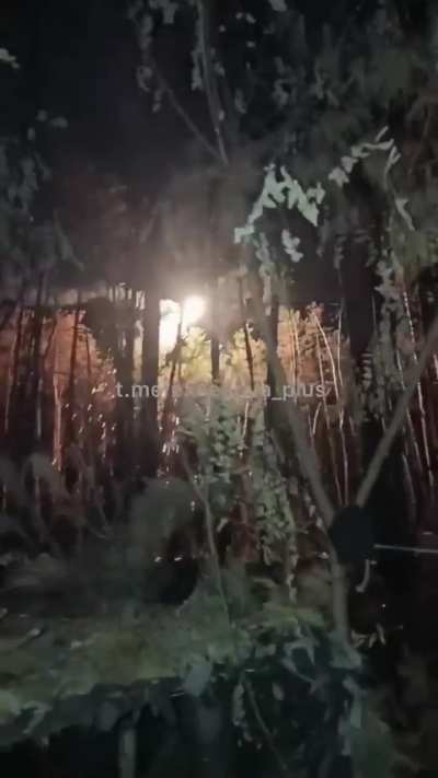 Russians experince some thermite rain at night. Unknown location, ru pov.