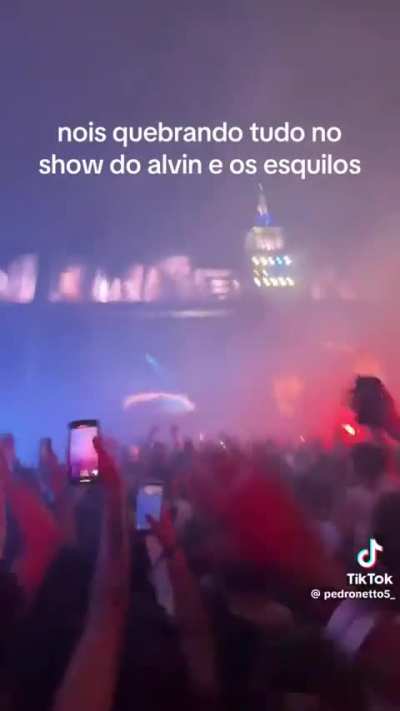 fala deles