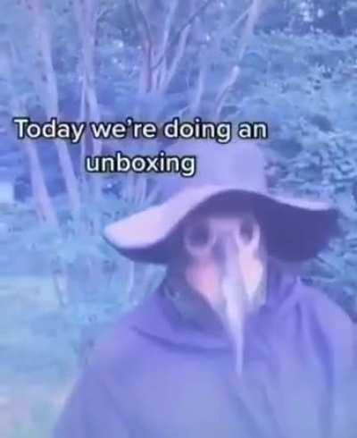 Blursed_Unboxing