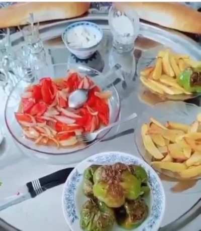 Derdin ne senin laoğ
