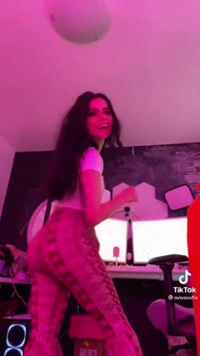 Egirl booty