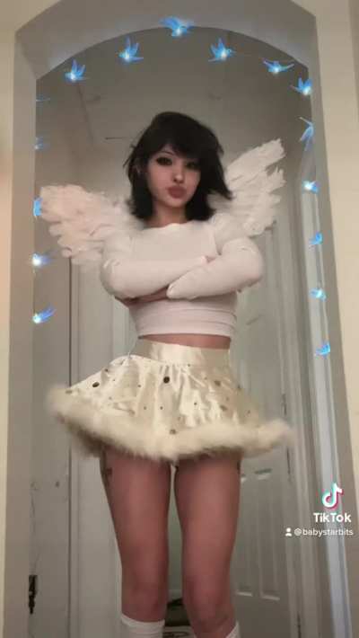 Daddy, I’m the best fuckdoll 😉