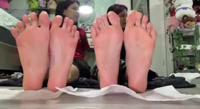 twin sisters hit me for full video