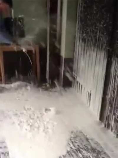 Wrong way to tap a keg