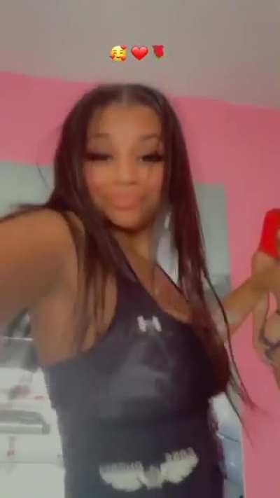 👀
