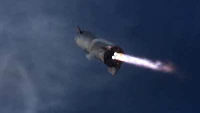 Starship 10 landing, looks CGI but is just a really good camera
