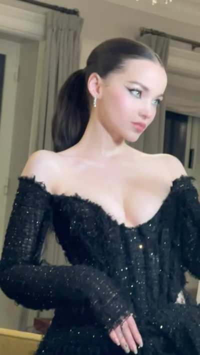 Dove Cameron