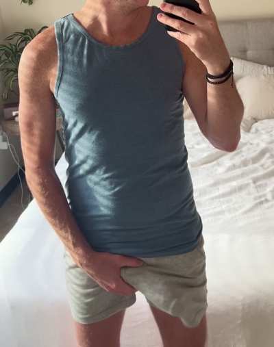 Shorts, reveal.