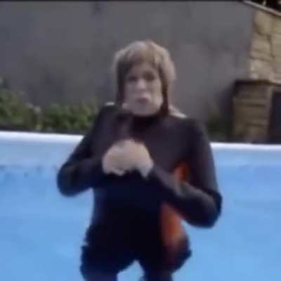 morgz mum no... (sorry bad quality, hopefully its not repost)
