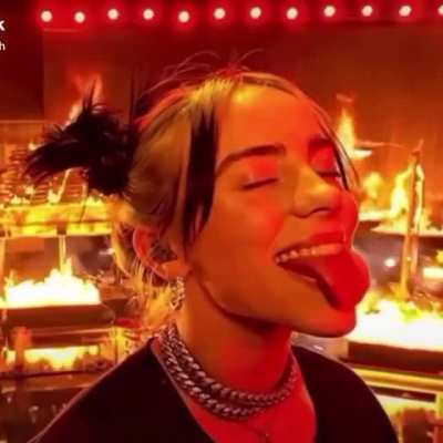 I just kinda wish u were.<wbr>.....<wbr>..Bil<wbr>lie💖