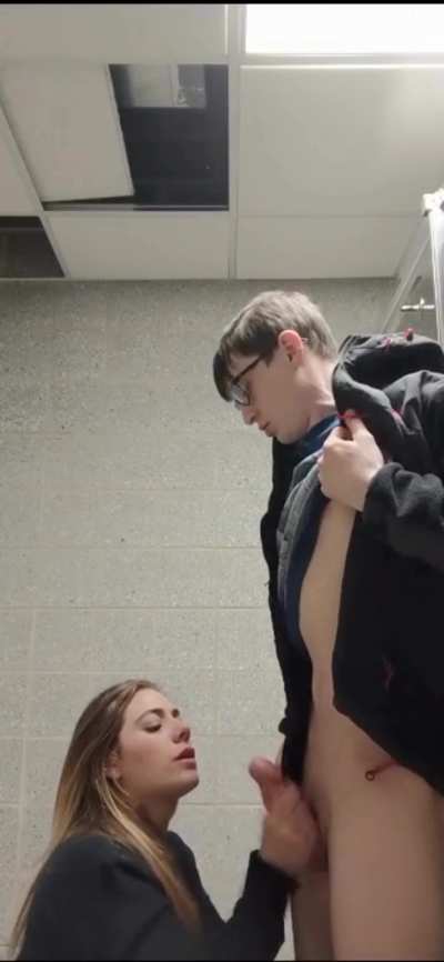 Sweet hands