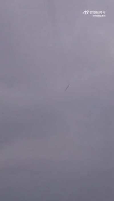 First stage of Chinese Tianlong-3 rocket breaks free from test stand during static fire (30 June, 2024)