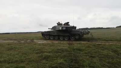 Had to opportunity to get close to some Challenger 2's last summer. Amazing how loud they are.
