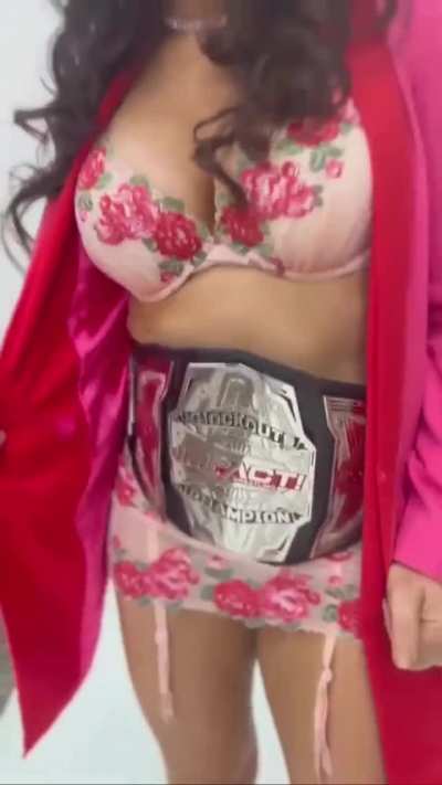Mickie James